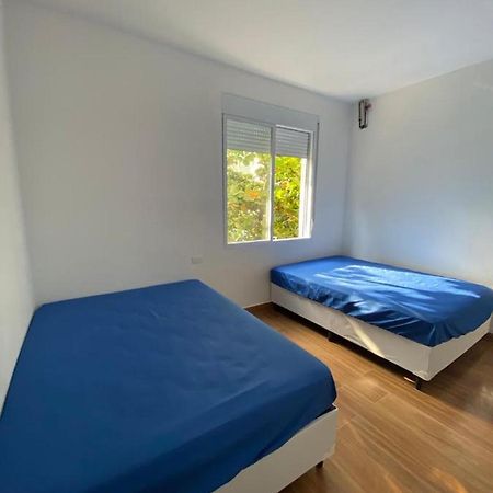 Apartamento Guaruja Pitangueiras 50 Metros Da Praia. Экстерьер фото