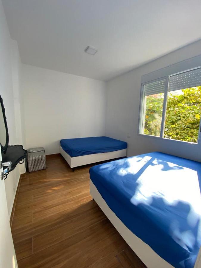 Apartamento Guaruja Pitangueiras 50 Metros Da Praia. Экстерьер фото